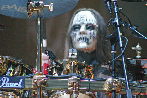 Former SLIPKNOT Drummer and Founding Member Joey Jordison Has Passed Away At Age 46